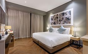 Summit Hotel Greenhills